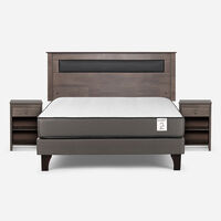 Cama Europea Rosen 2 Plazas New Style 2 Plus + Respaldo + 2 Veladores Ferrara