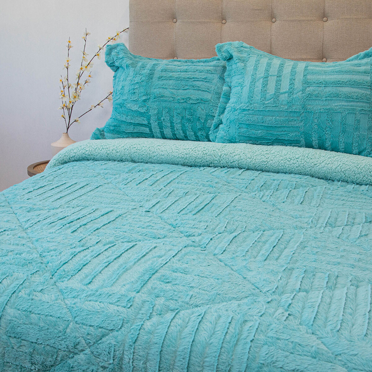 Cubrecama Doral King Turquesa Senses
