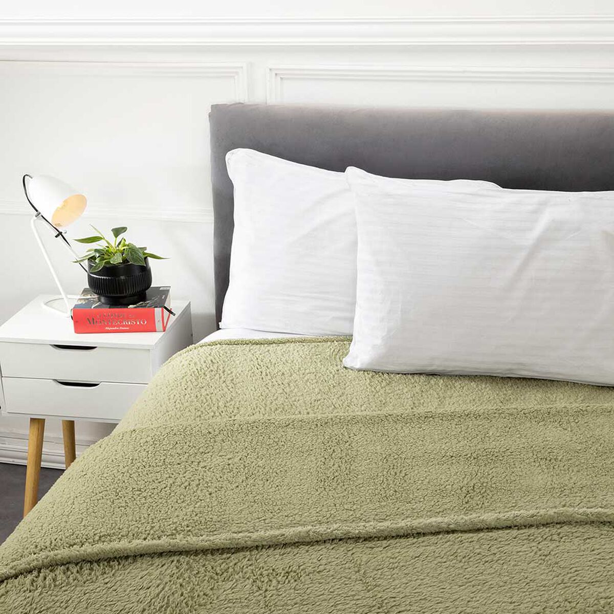 Frazada Sherpa Color Casanova 1,5 Plazas Verde