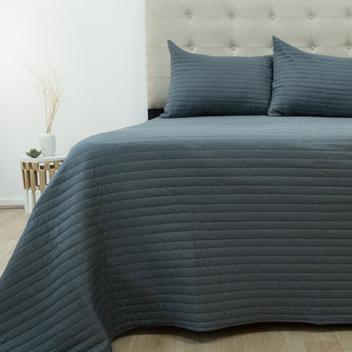 Quilt Doral 3 Plazas Lumi Marne Gris Oscuro