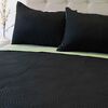 Quilt Bicolor Doral 2 Plazas Origins Liso Negro Verde