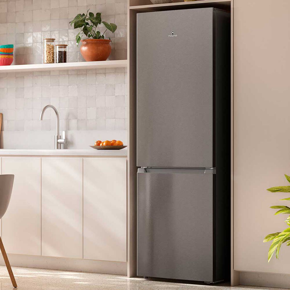 Refrigerador No Frost Mademsa MI60S 285 lts.