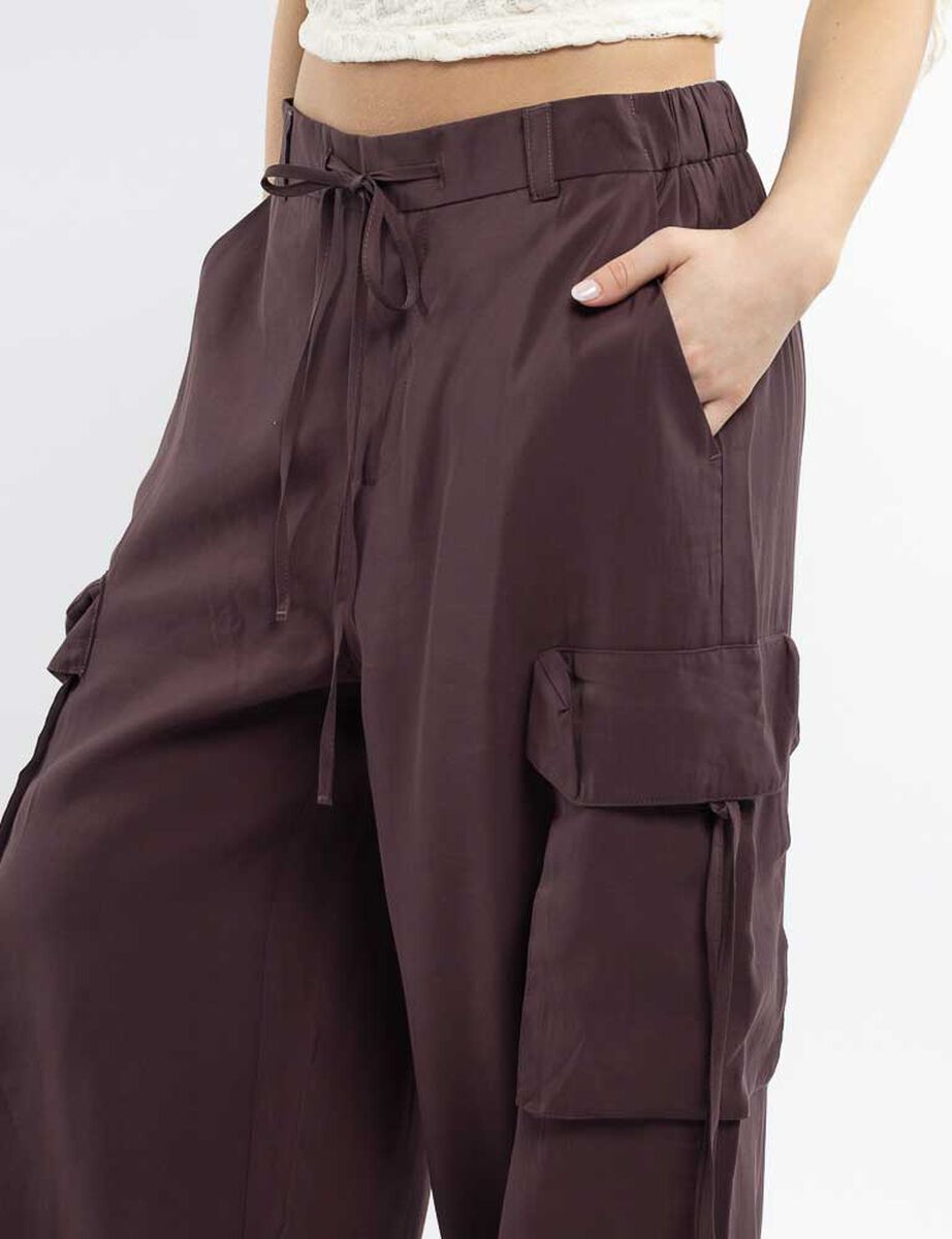 Pantal&oacute;n Cargo Parachute Mujer Icono