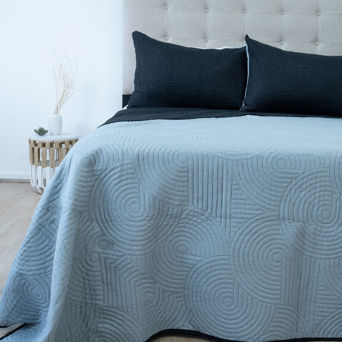 Quilt Doral Hotpress Bi-Color King Verde Negro-Gris