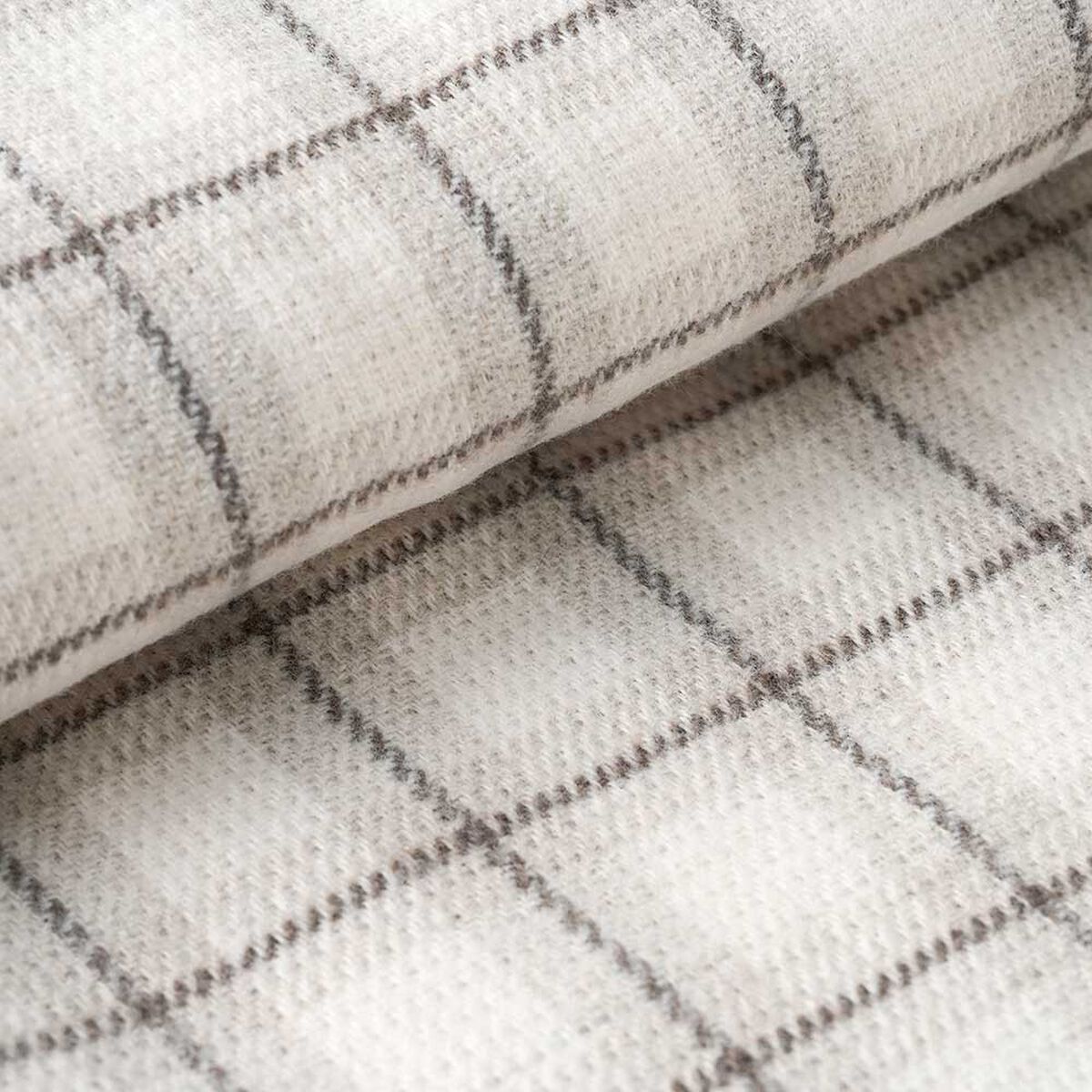 Manta Cannon Brooks Beige 130x170 cm