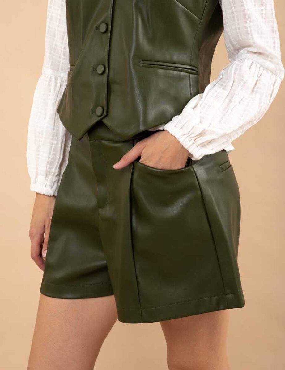Short Corto Ecocuero Mujer Zibel