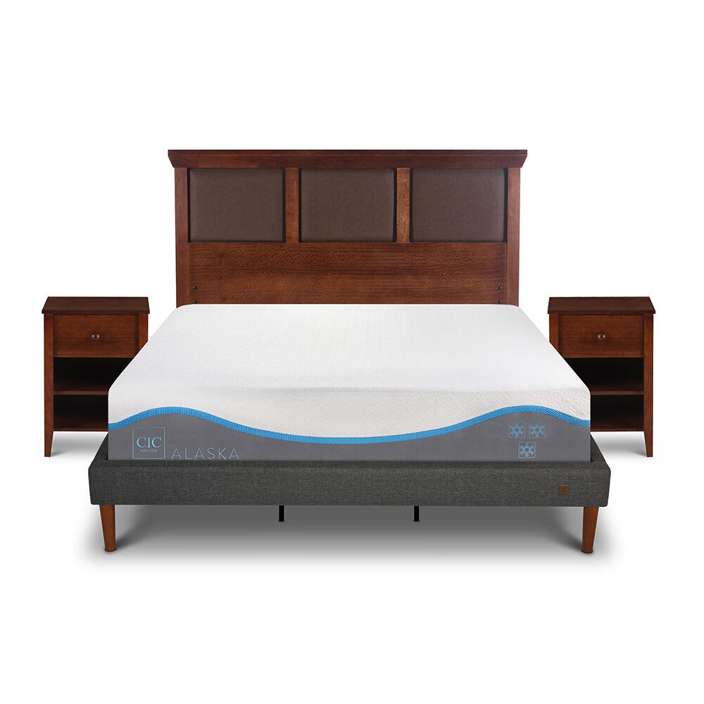 Cama Europea CIC King Alaska + Respaldo + 2 Veladores