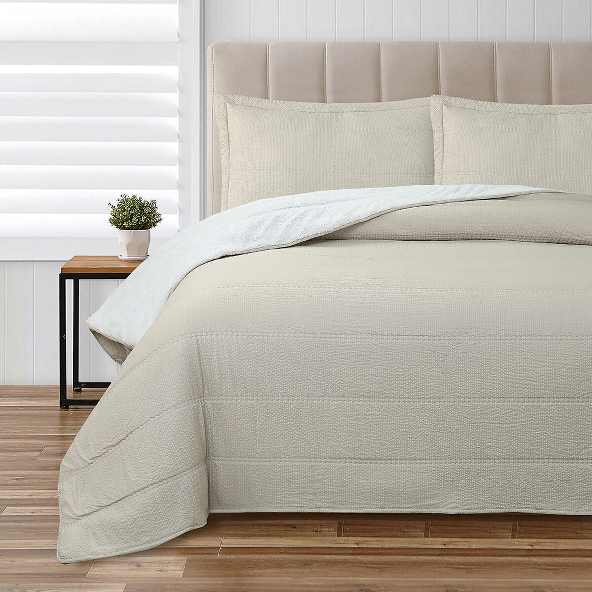 Quilt Valencia Dobby 1,5 Plazas Liso Beige