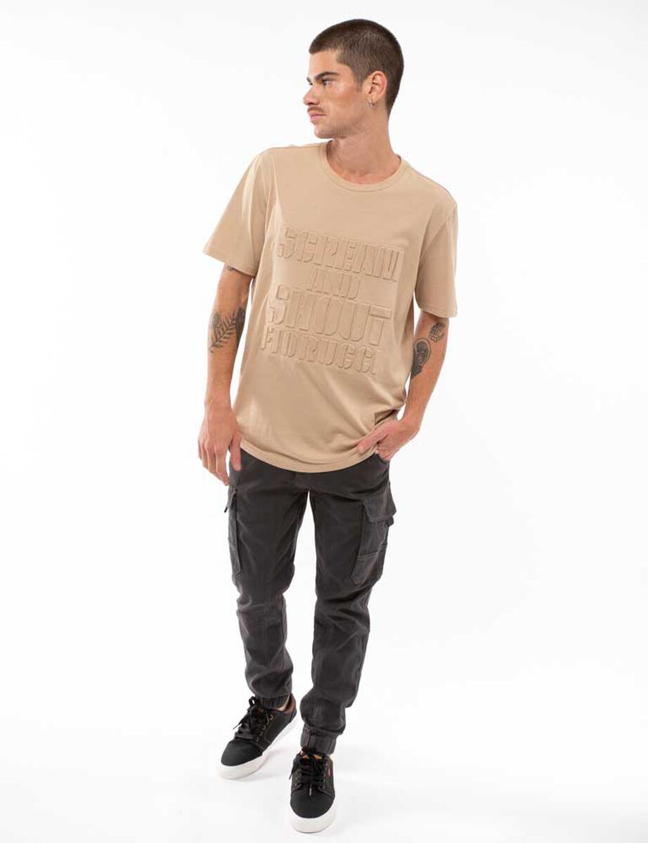 Polera Relieve Manga Corta Hombre Fiorucci