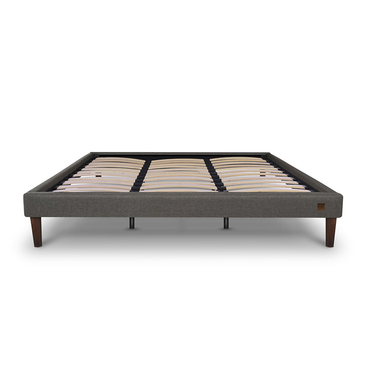 Cama Europea CIC King Curve Lux + Respaldo + 2 Veladores Monterrey