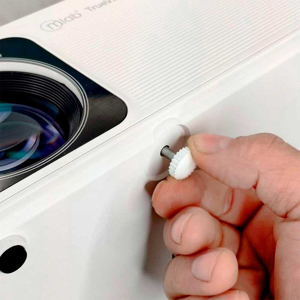 Proyector Mlab TrueVision Pro 9398