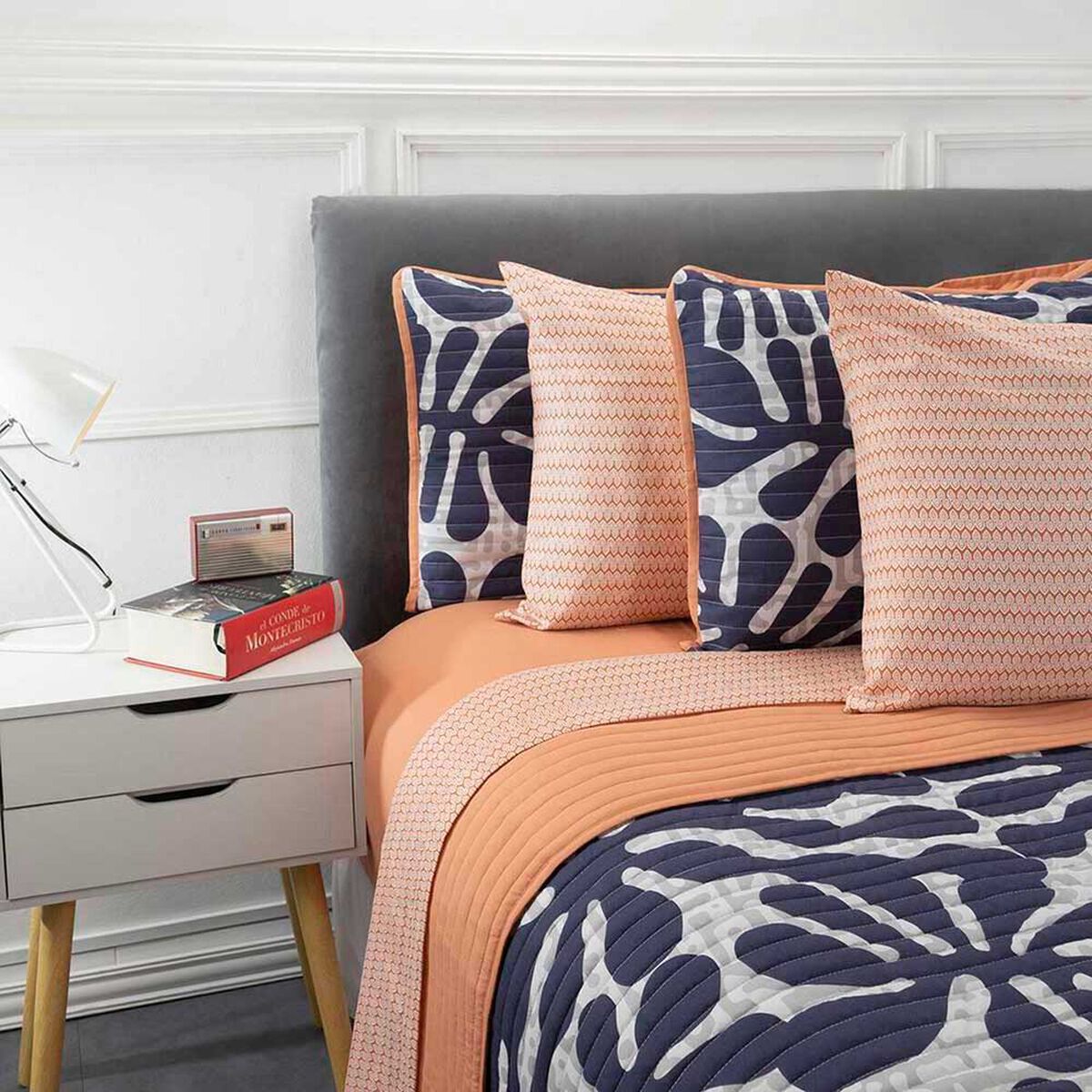 Set Quilt + Juego de S&aacute;banas Casanova King Beltr&aacute;n