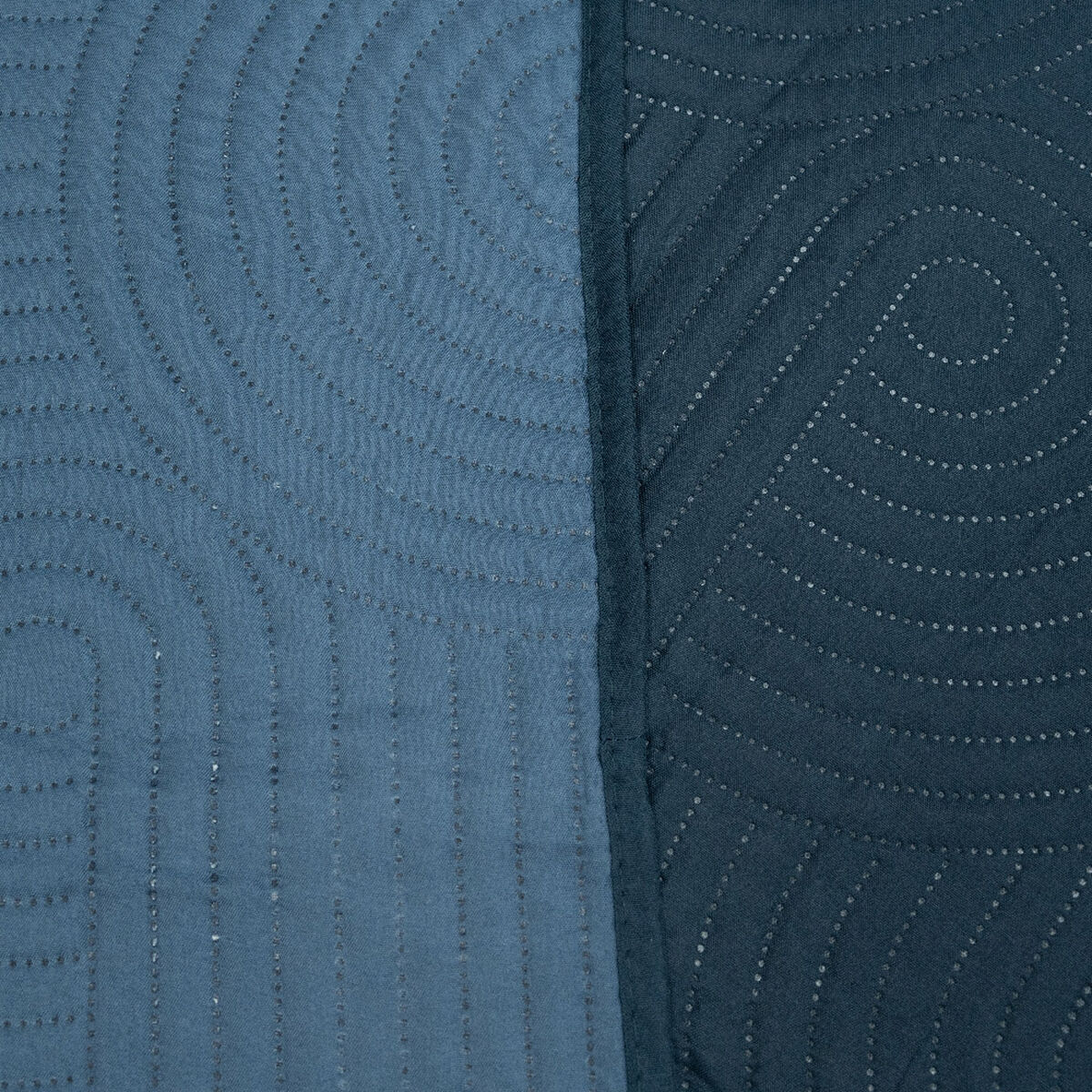 Quilt Doral Hotpress Bi-Color 1,5 Plazas Azul
