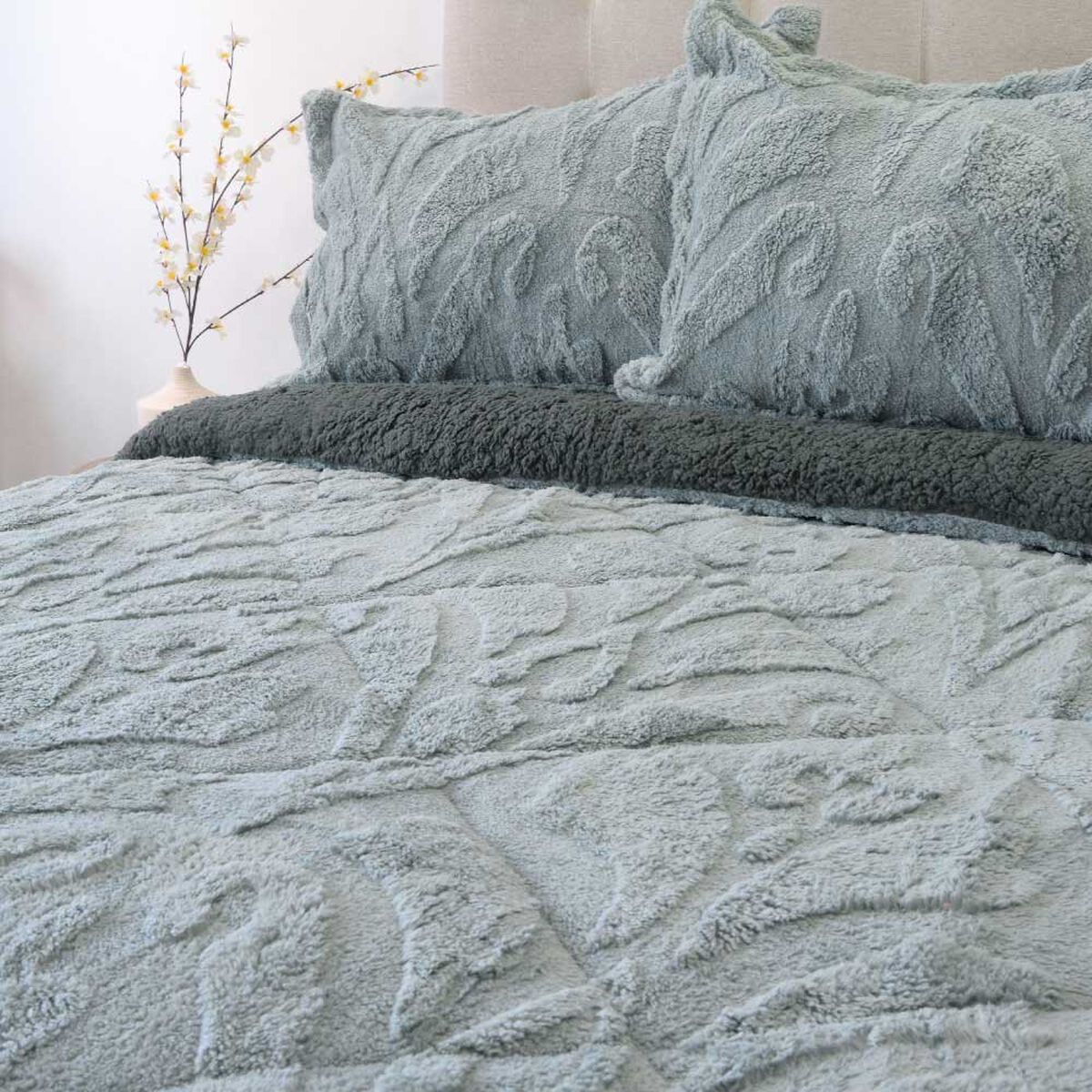 Cubrecama Doral 2 Plazas Jacquard Liso Gris