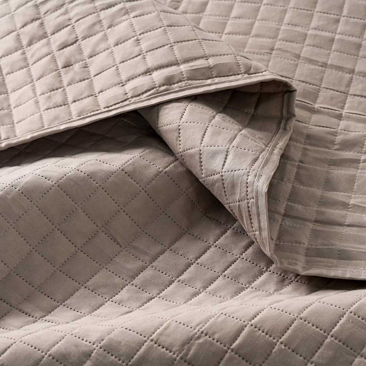 Quilt American Family King Roller Taupe