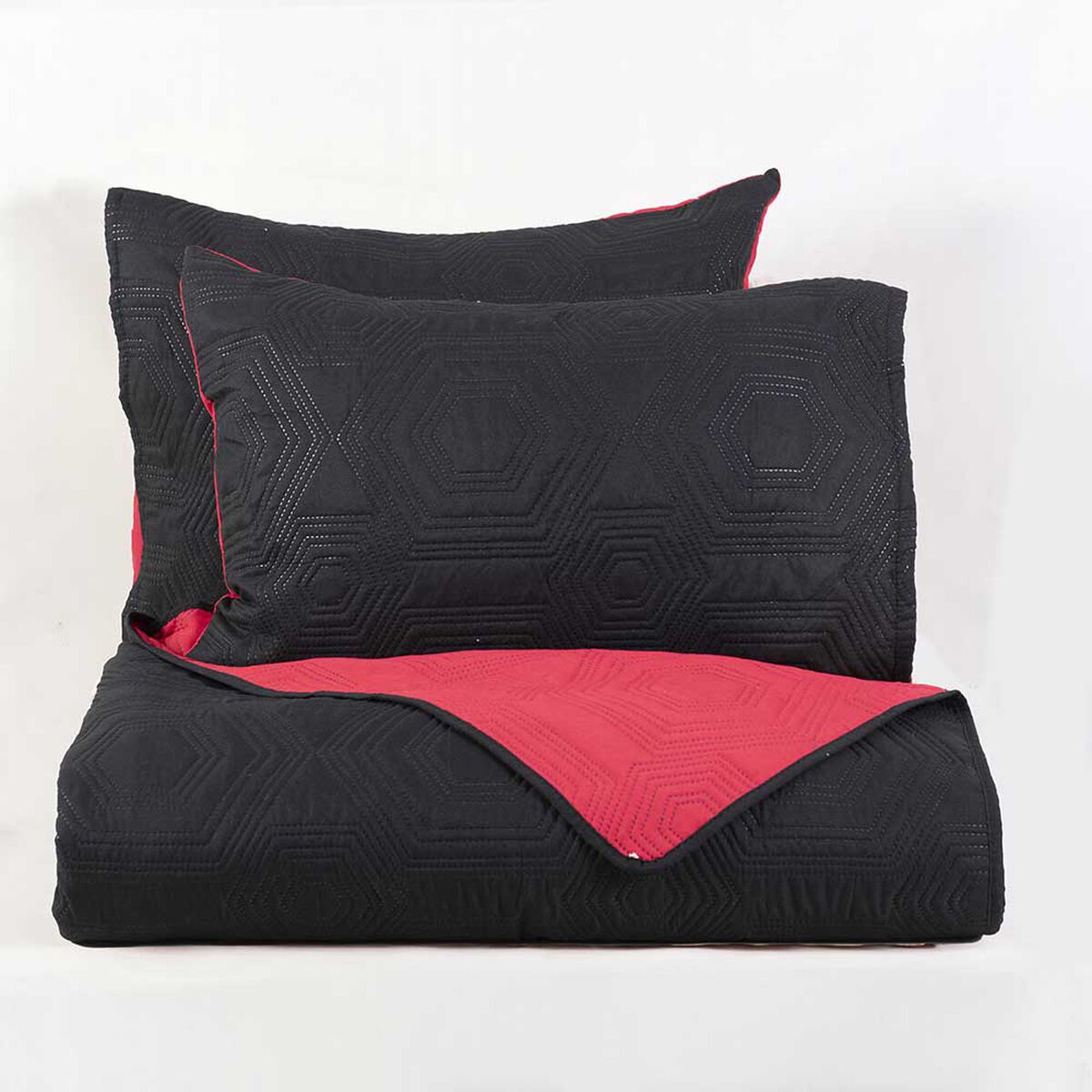 Quilt Microfibra Mashini 2 Plazas Bicolor Negro Rojo
