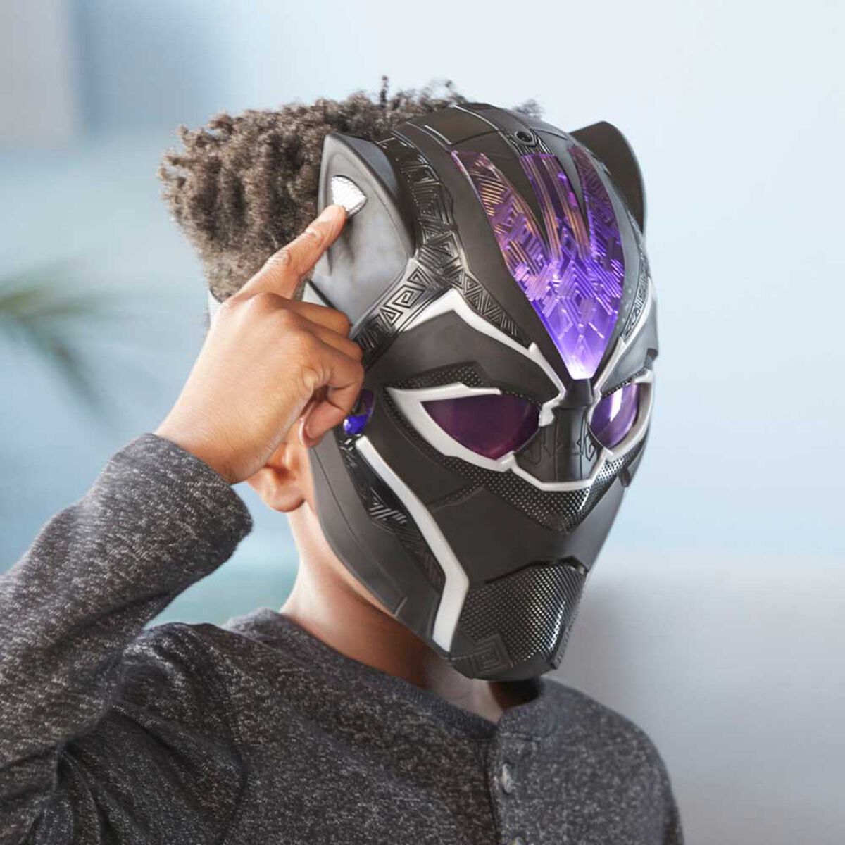 Máscara Luminosa Marvel Legacy Collection Pantera Negra