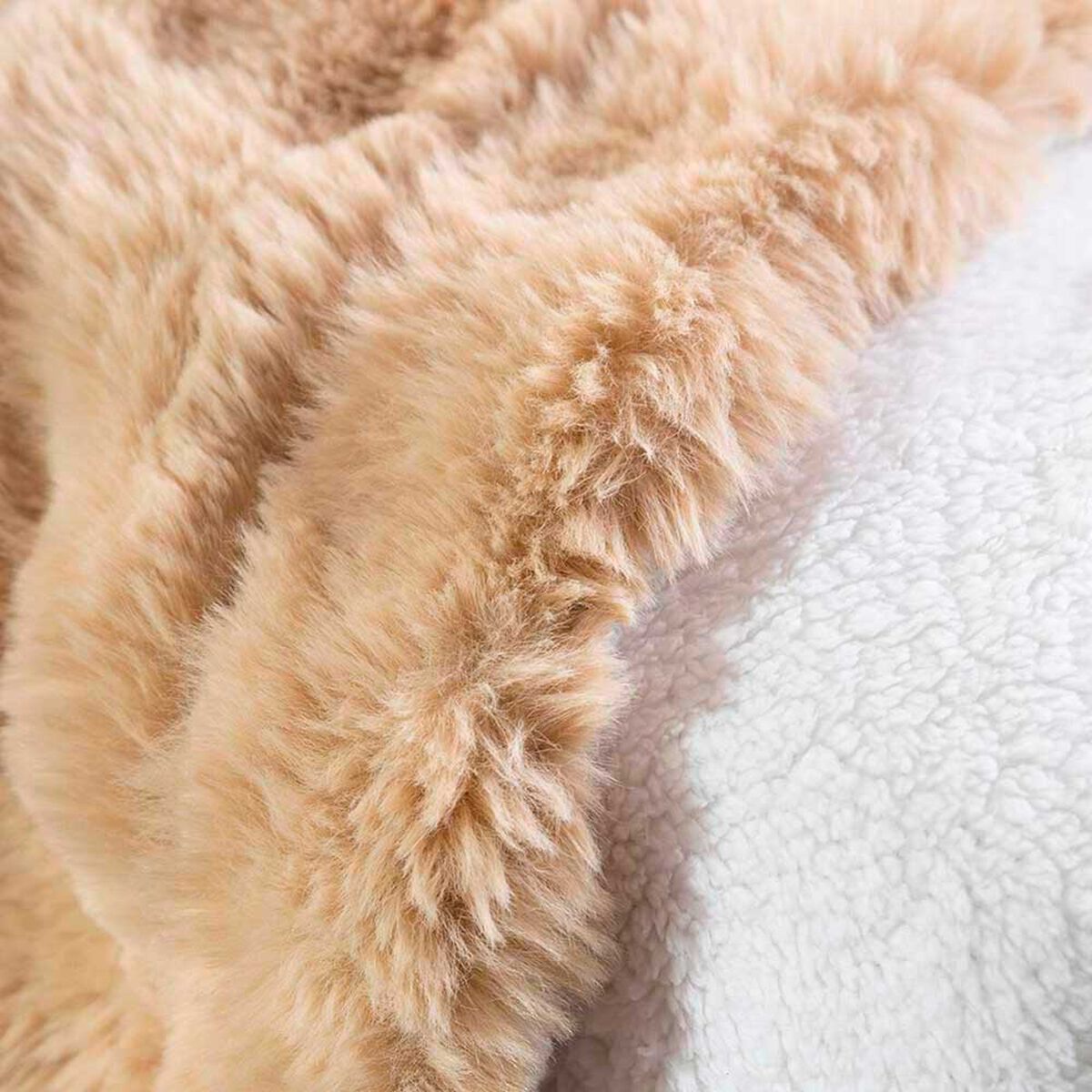 Manta Faux Fur Sherpa Zibel&nbsp;