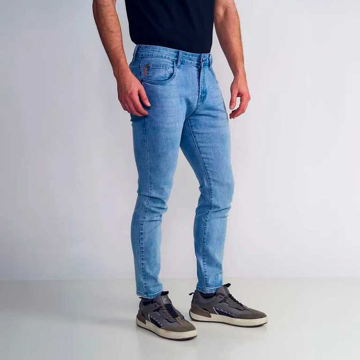Jeans Basico Skinny Tiro Medio Lagoon Hombre Ellus