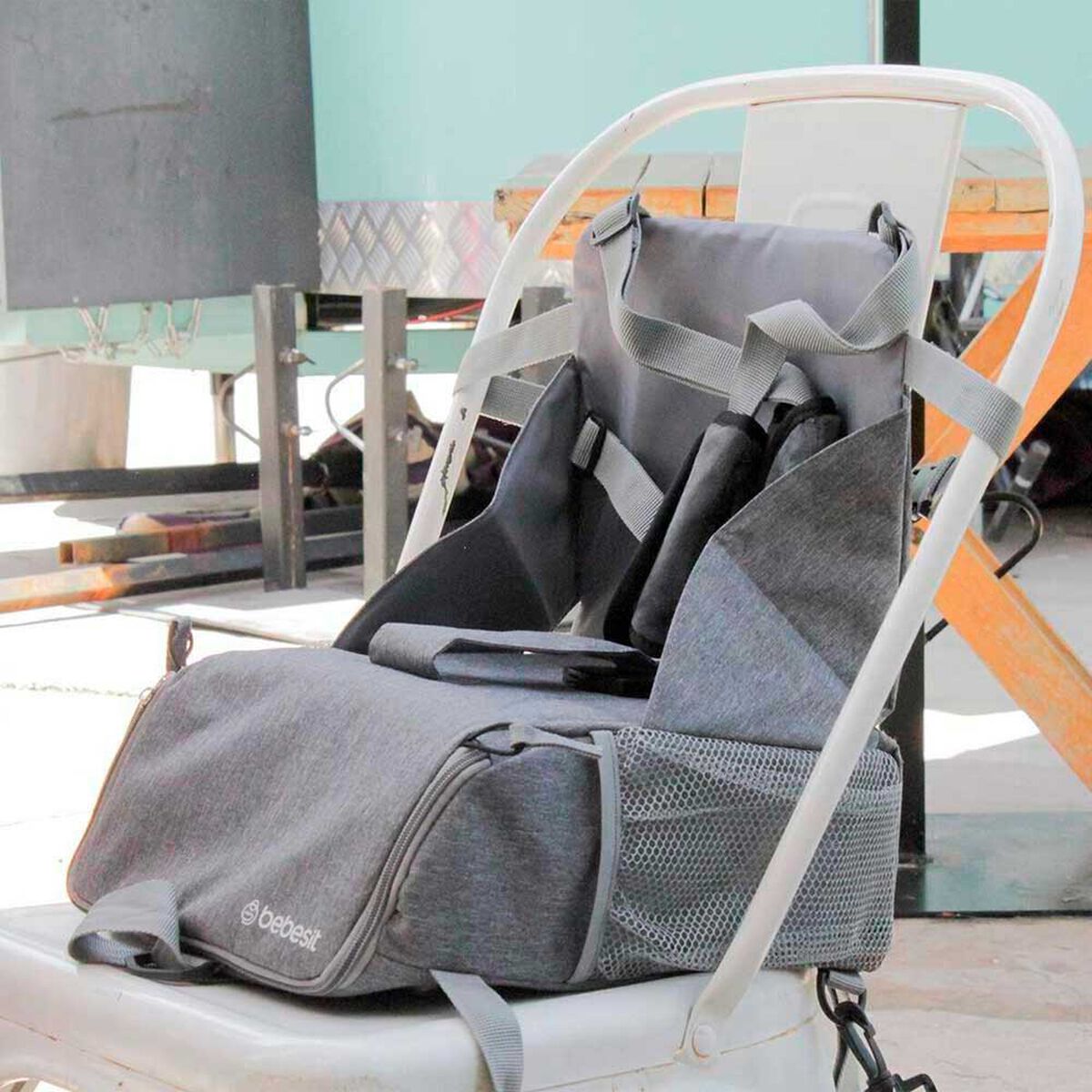 Silla Booster Gris J25