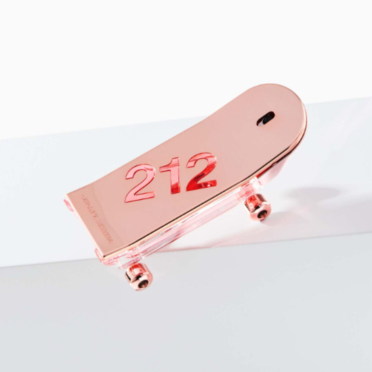 Set Carolina Herrera Perfume Mujer 212 Heroes For Her 80 Ml + Body Lotion 100 Ml + Megaspritzer 10 Ml