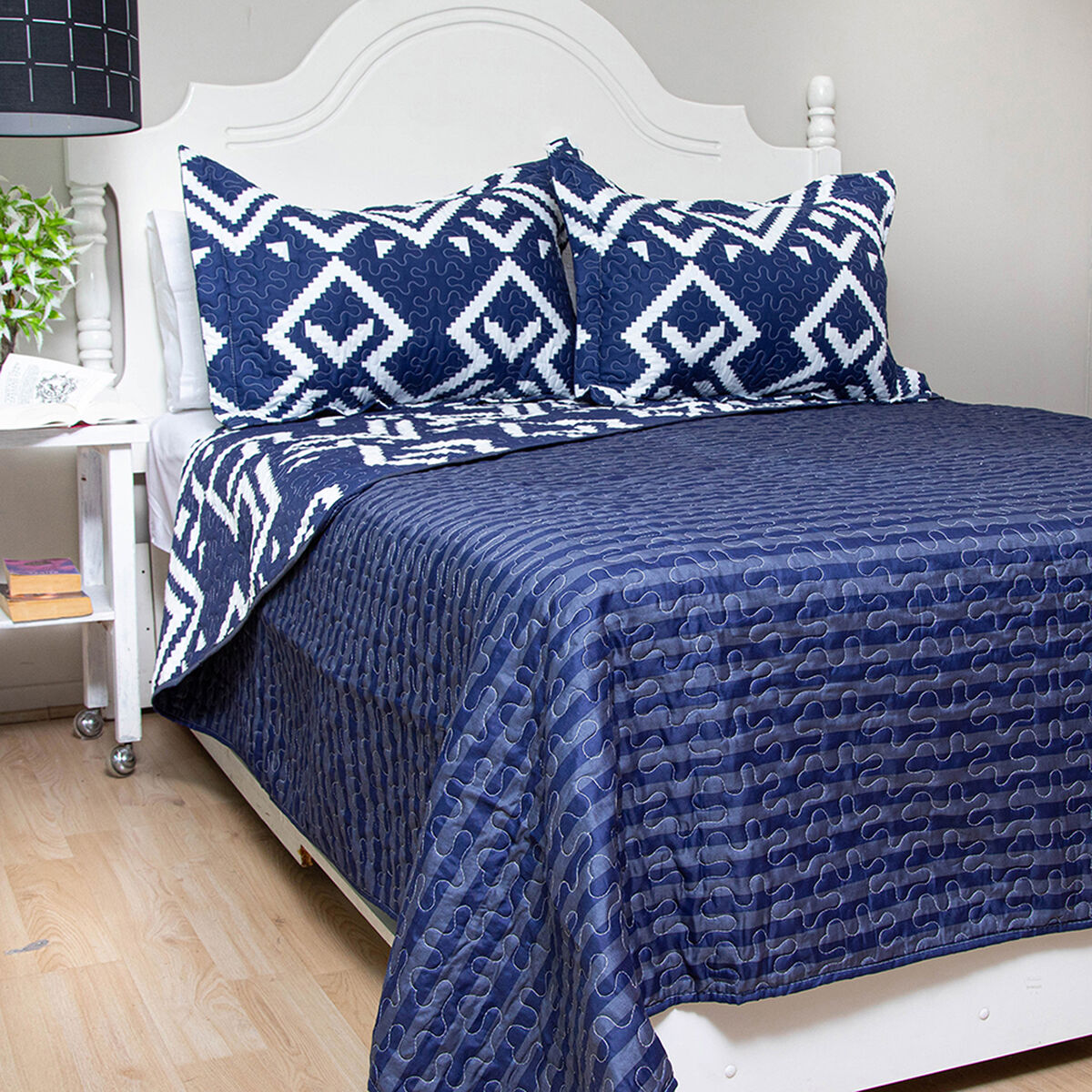 Quilt Doral 2 Plazas Patchwork Azul