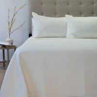 Quilt Doral 2 Plazas Liso Deluxe Crudo