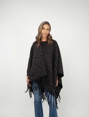 Imagen 1 del producto Ruana Tejida Mujer Bside