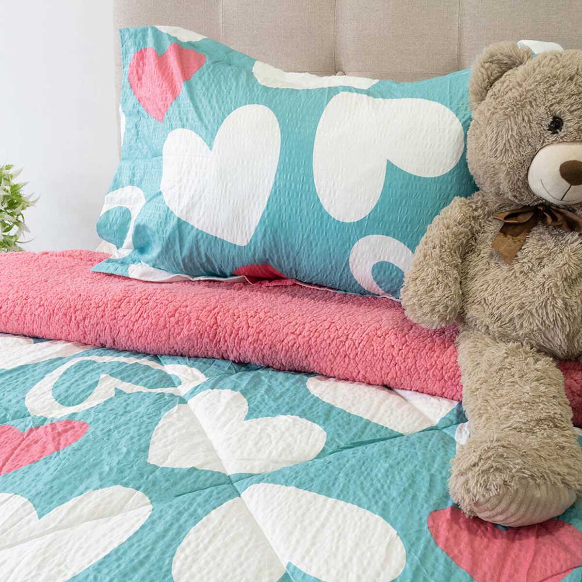 Plum&oacute;n Infantil Doral 1.5 Plazas Senses Estampado Corazon Nebula