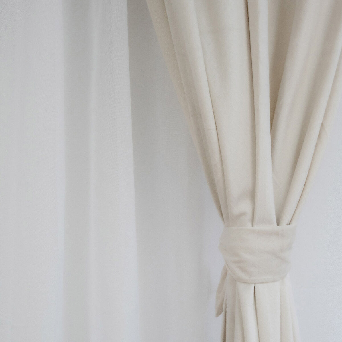 Set Cortina Doral Luciana 6 Piezas 140x220 cm Crudo