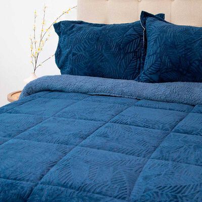 Cubrecama Doral King Azul Outboss Sherpa