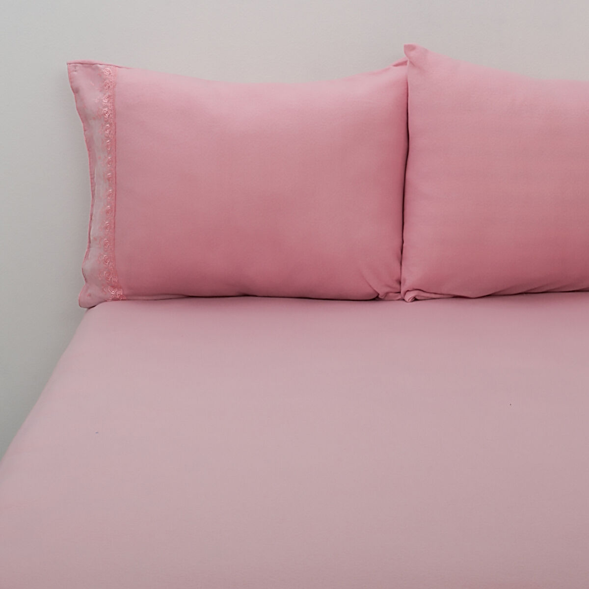 Sábana de Polar Broderie Rosa 2 Plazas