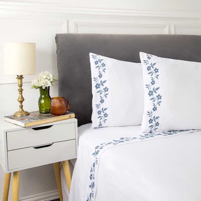 Imagen 2 del producto Juego de Sábanas Bordada Dreams 1.5 Plazas Amanda