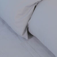 Juego de Sábanas Doral 144 Hilos King Color Vivo 144 Hilos  Gris