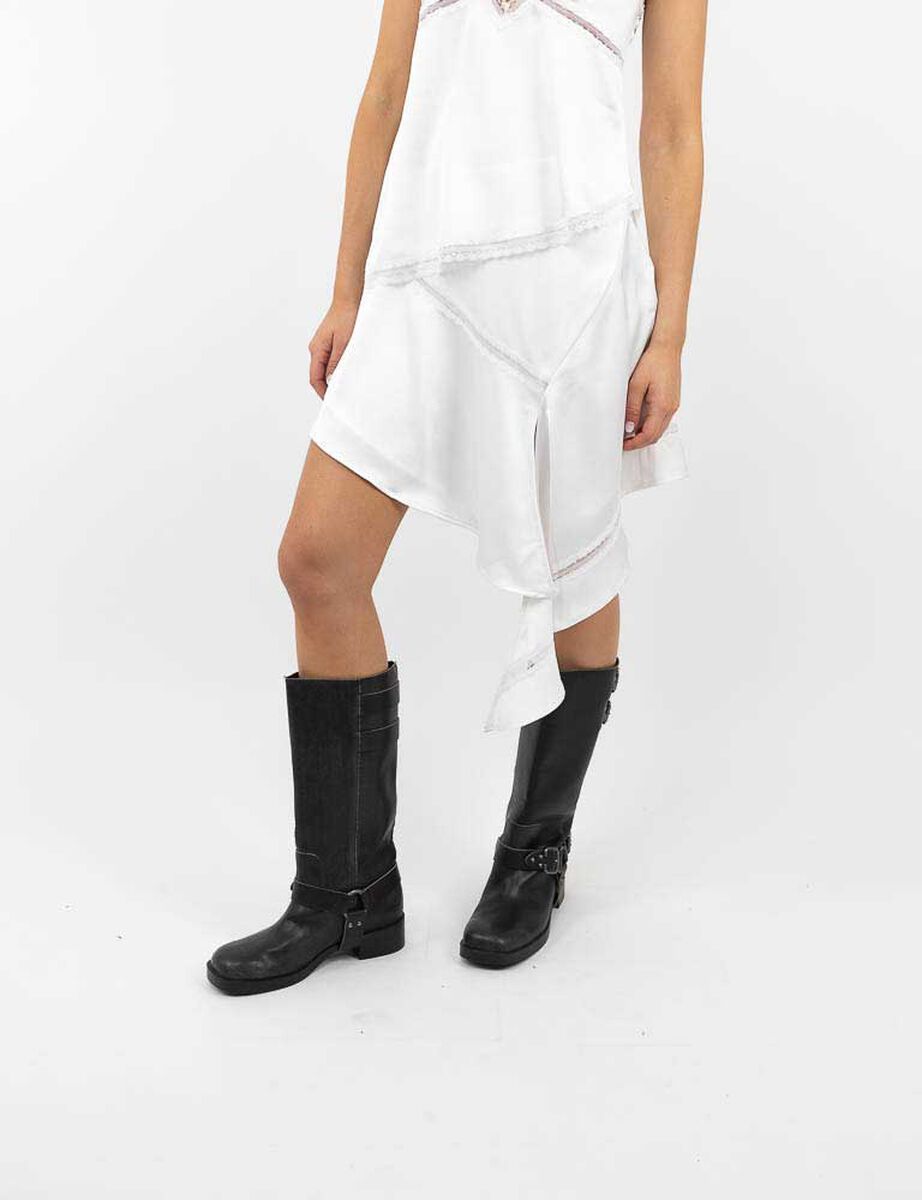 Falda Asim&eacute;trica Mujer Icono