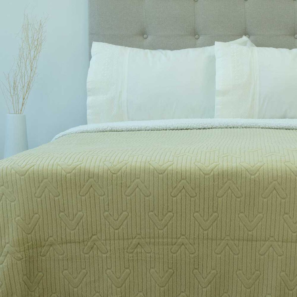 Frazada Doral 2 Plazas Flannel Outboss Sherpa D4