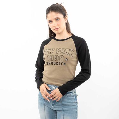 Polera Raglán Con Estampado Mujer Icono
