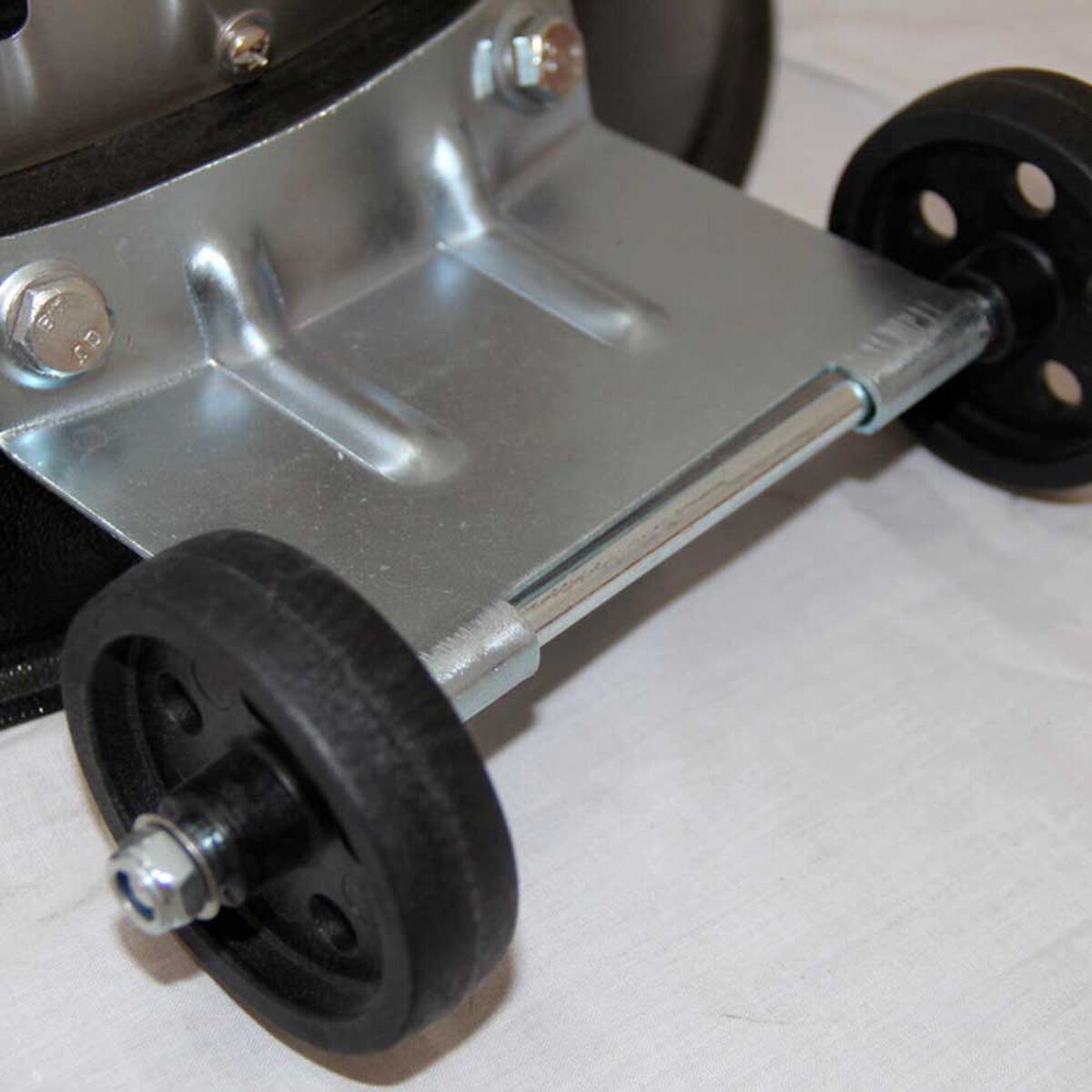 Estufa de Terraza a Gas Ursus Trotter UT 15-K Inox 15 kg.