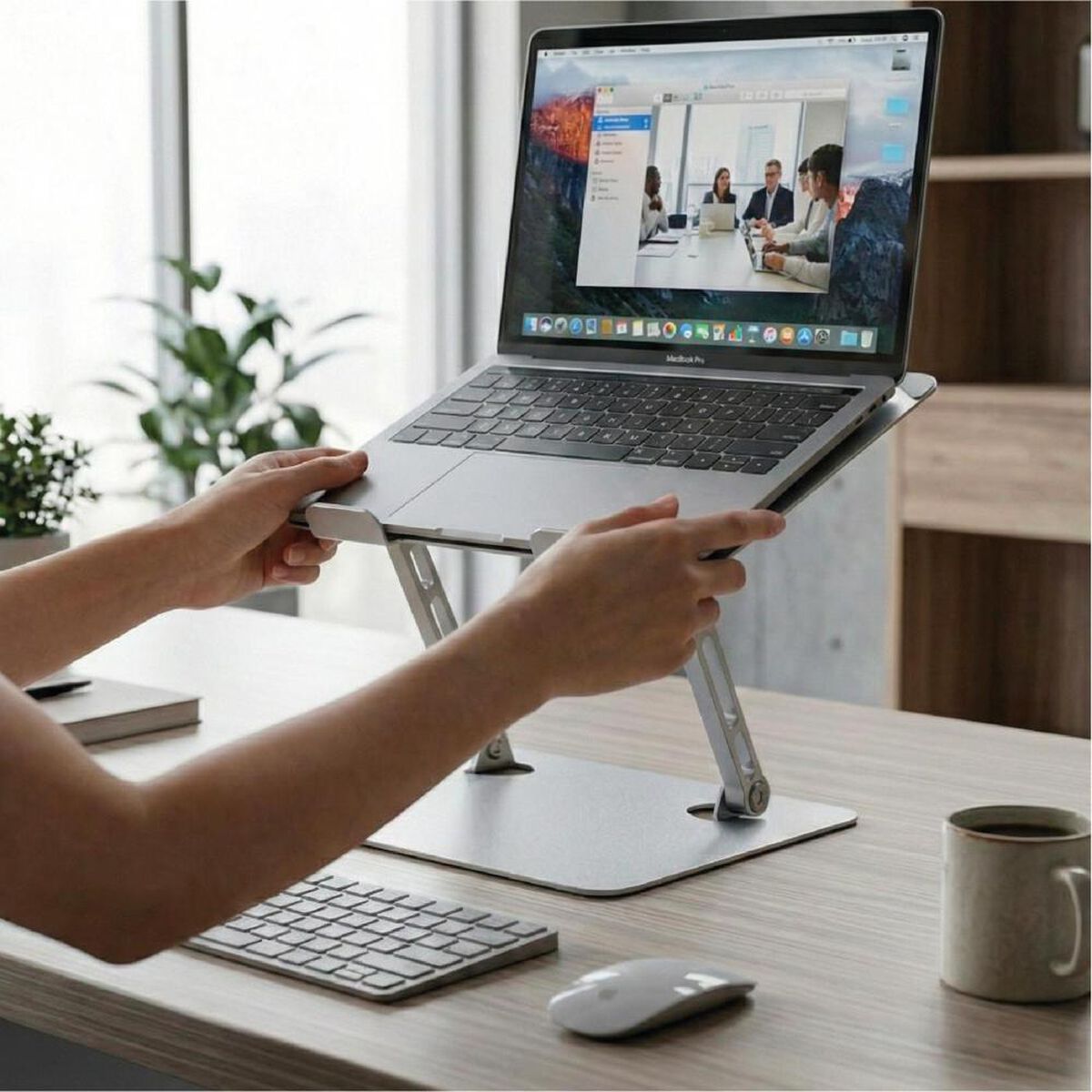 Soporter de Escritorio Levo Alzador Notebook Plegable Gris