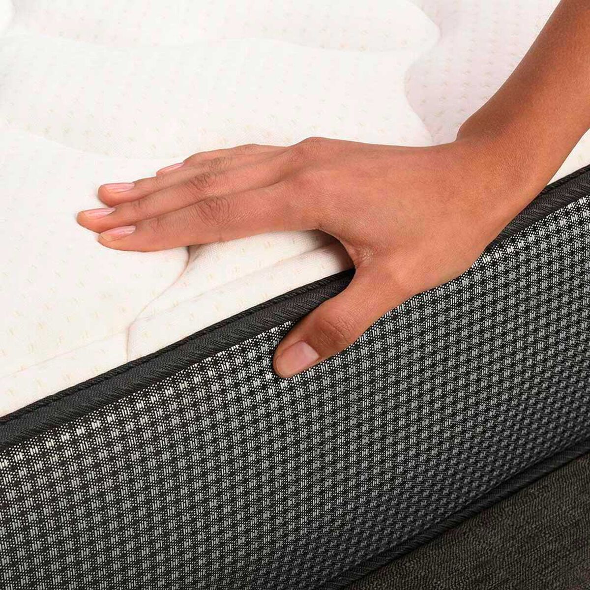 Cama Europea CIC Base Dividida King Anatomic + Respaldo + 2 Veladores Legno