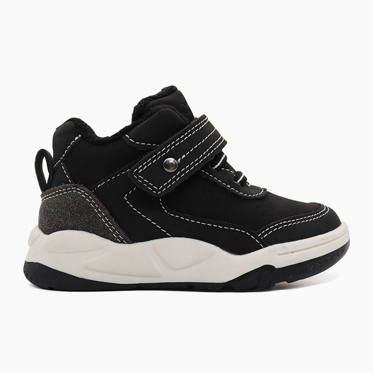 Bota Urbana Ni&ntilde;o Chess