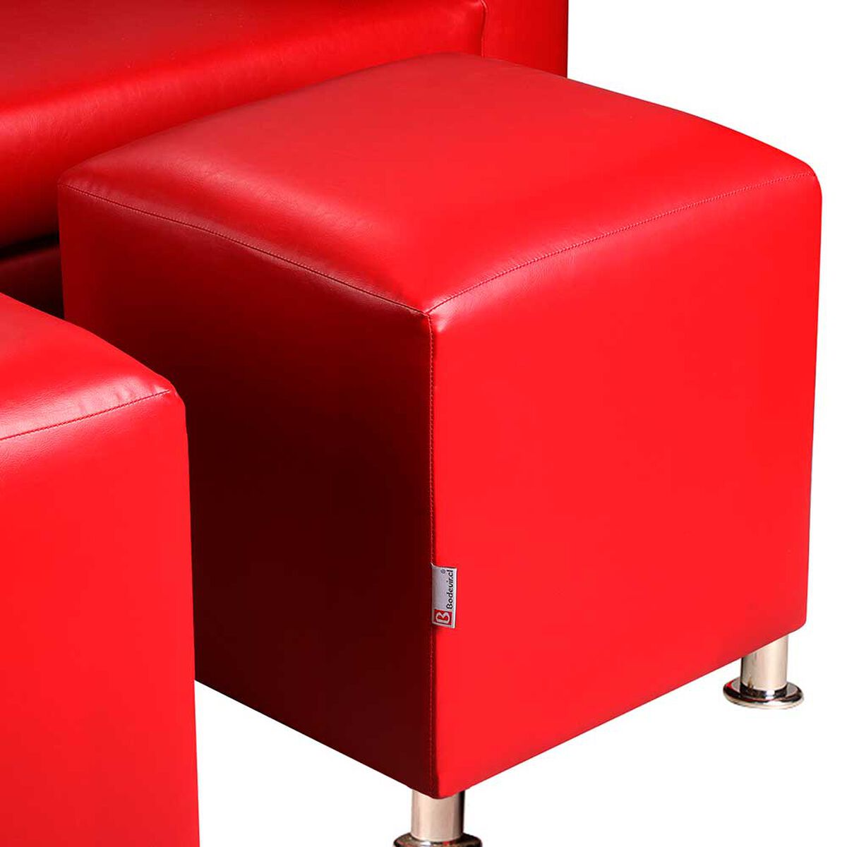 Juego de Living Bodevir Vivo PU 12 3 Cuerpos + Dos Pouf 1 Cuerpo Rojo