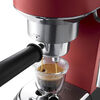 Cafetera Eléctrica De'Longhi Dedica Roja EC 685 R 1,2 lts.