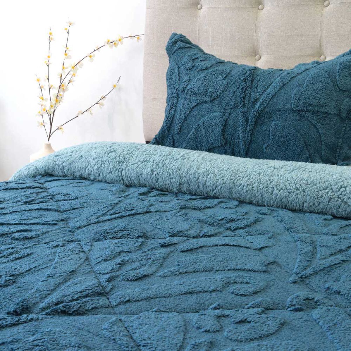 Cubrecama Doral 1,5 Plazas Jacquard Liso Azul