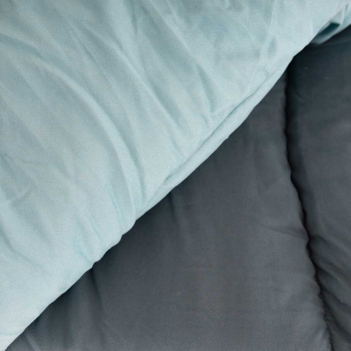 Set Plumón Bicolor + Sábanas Zibel 2 Plazas