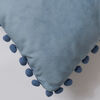 Cojín Velvet con Pompones Azul 45X45 cm