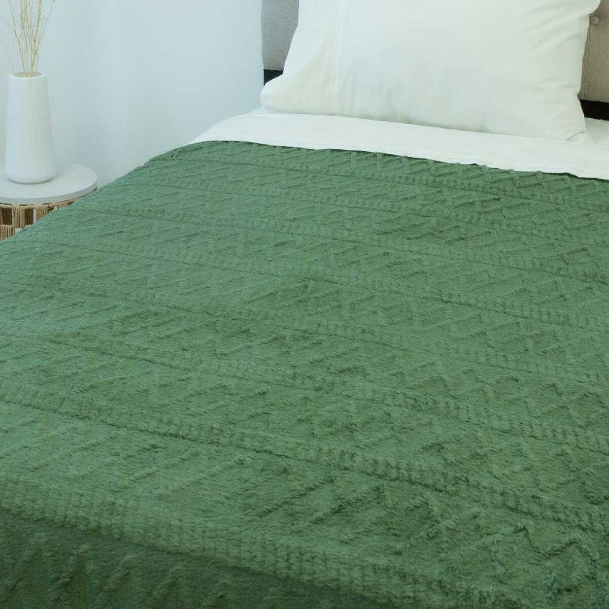 Frazada Doral 1,5 Plazas Chiporro Jacquard Liso Verde Olivo