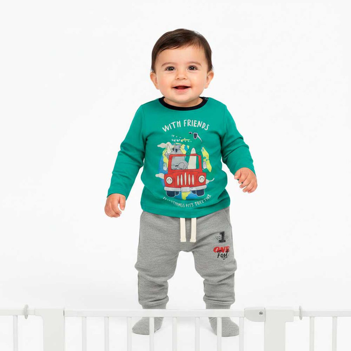 Pantal&oacute;n Buzo Jogger de Algod&oacute;n Beb&eacute; Chess Baby