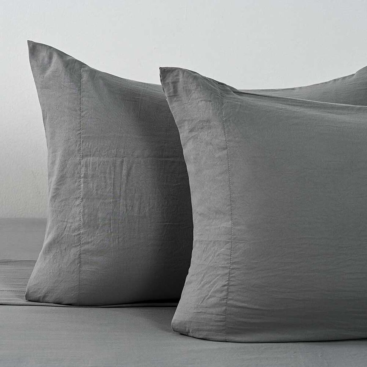 Juego de S&aacute;banas American Family King Liso Prewash Gris