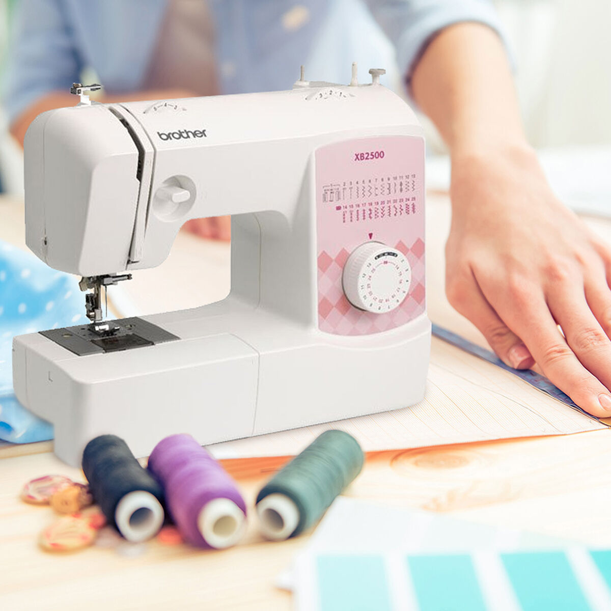 Máquina de Coser Doméstica Brother XB-2500